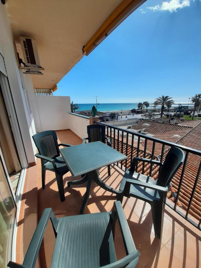 Апартаменты Apartamento Jazmin Playamar 1ª Linea De Playa Торремолинос Экстерьер фото